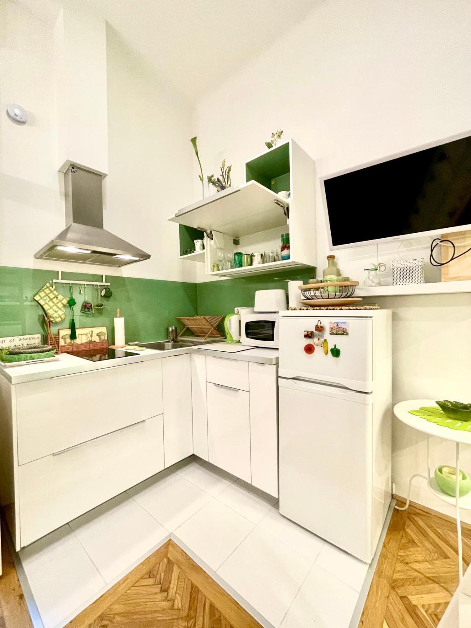 Green Pearl Apartment At St Stephen' S Basilica Budapest Esterno foto
